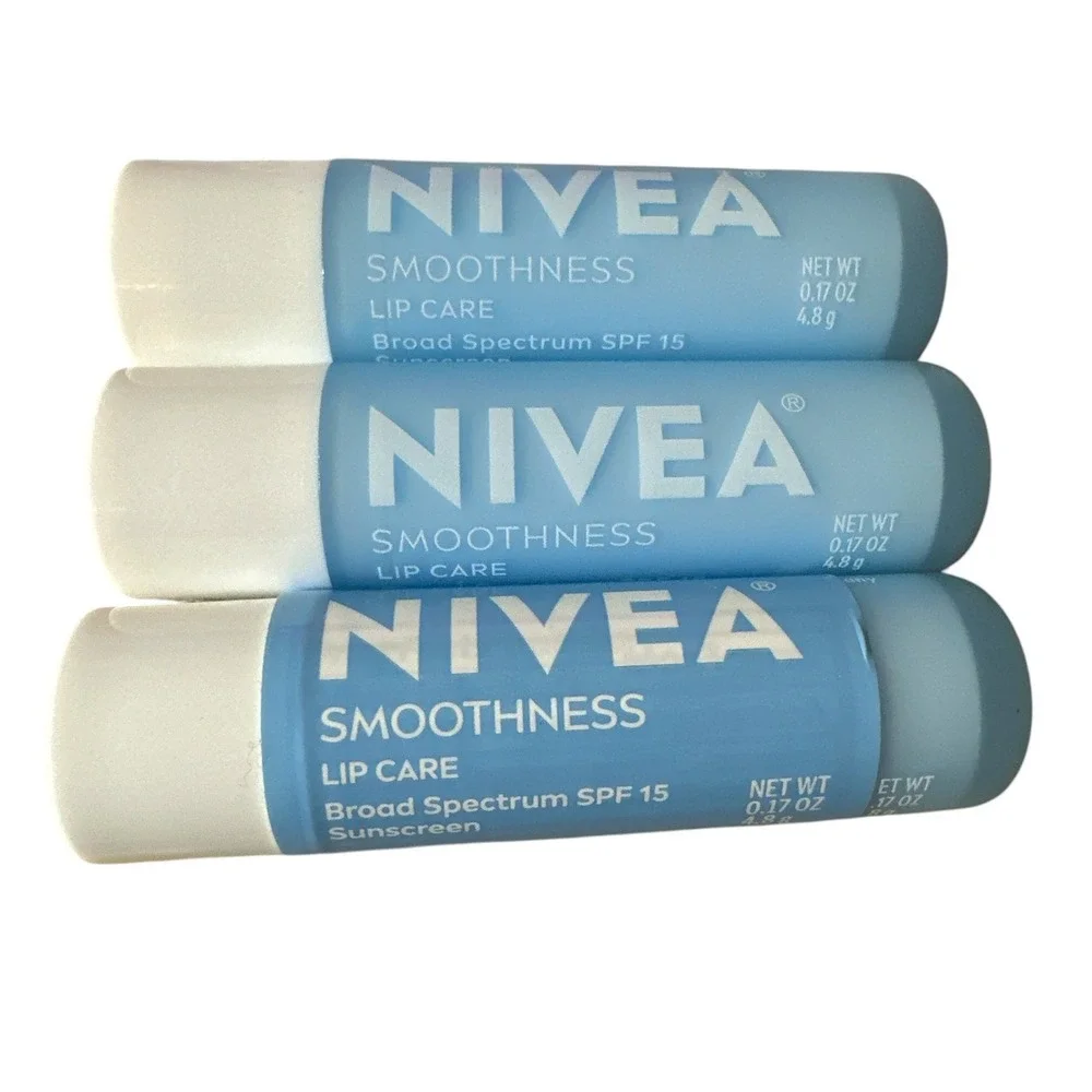 Nivea‎ Lip Care Balm Bundle 12ct Moisture, Smoothness SPF 15, Tinted, Dewy NEW
